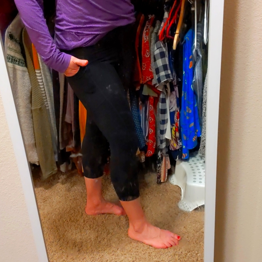 Zyia Black Pocket Brilliant Hi-Rise Capri 20"